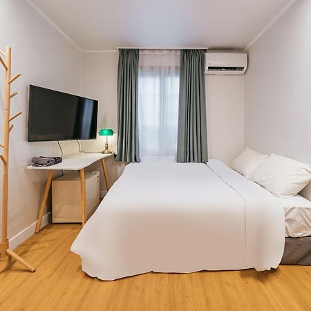 Lofy House Hostel เมืองเชจู ภายนอก รูปภาพ