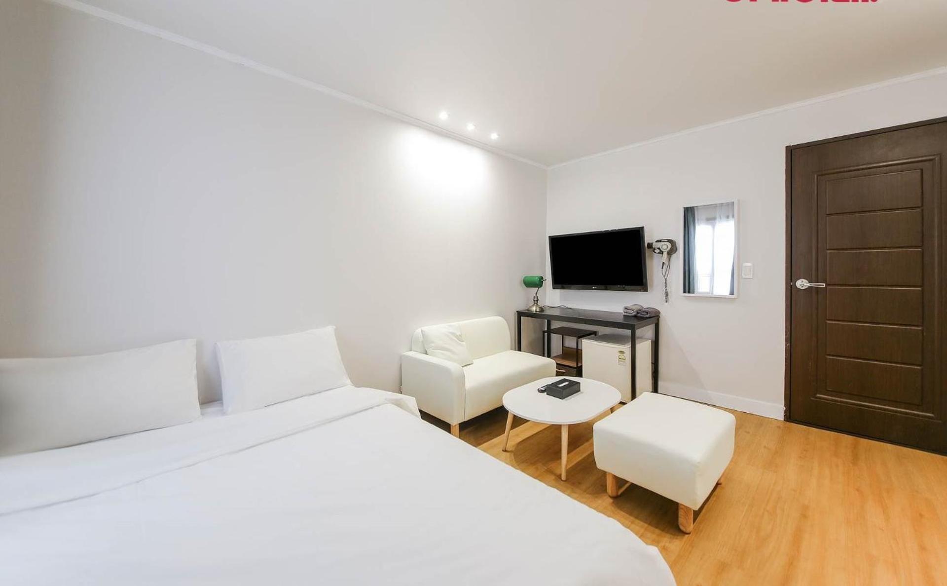 Lofy House Hostel เมืองเชจู ภายนอก รูปภาพ
