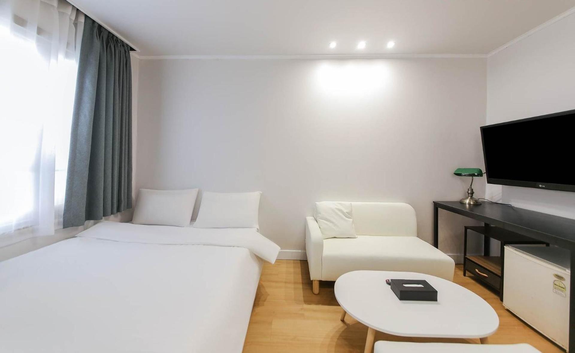 Lofy House Hostel เมืองเชจู ภายนอก รูปภาพ