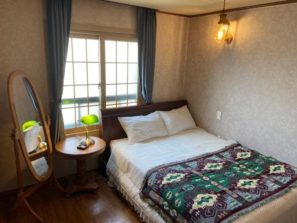 Lofy House Hostel เมืองเชจู ภายนอก รูปภาพ